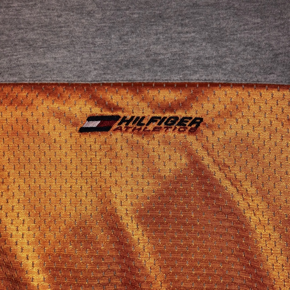 Tommy Hilfiger athletic two tone tshirt vintage